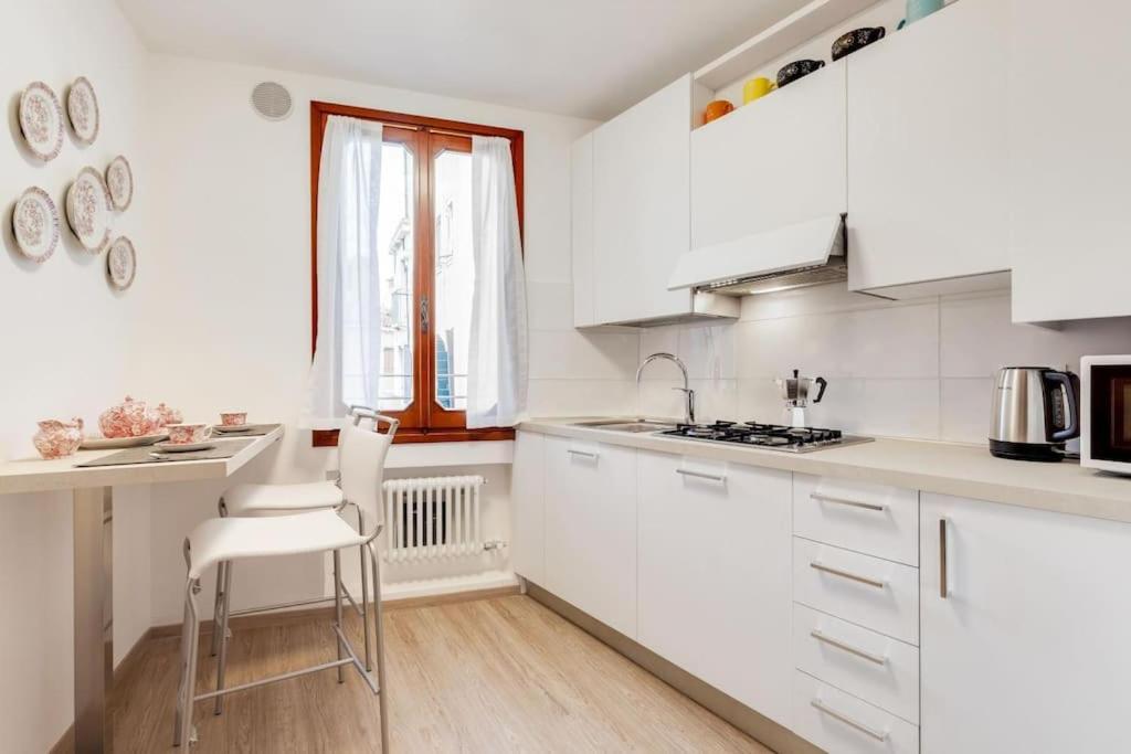 Piazza San Marco Cozy Apartment X4 Венеция Екстериор снимка